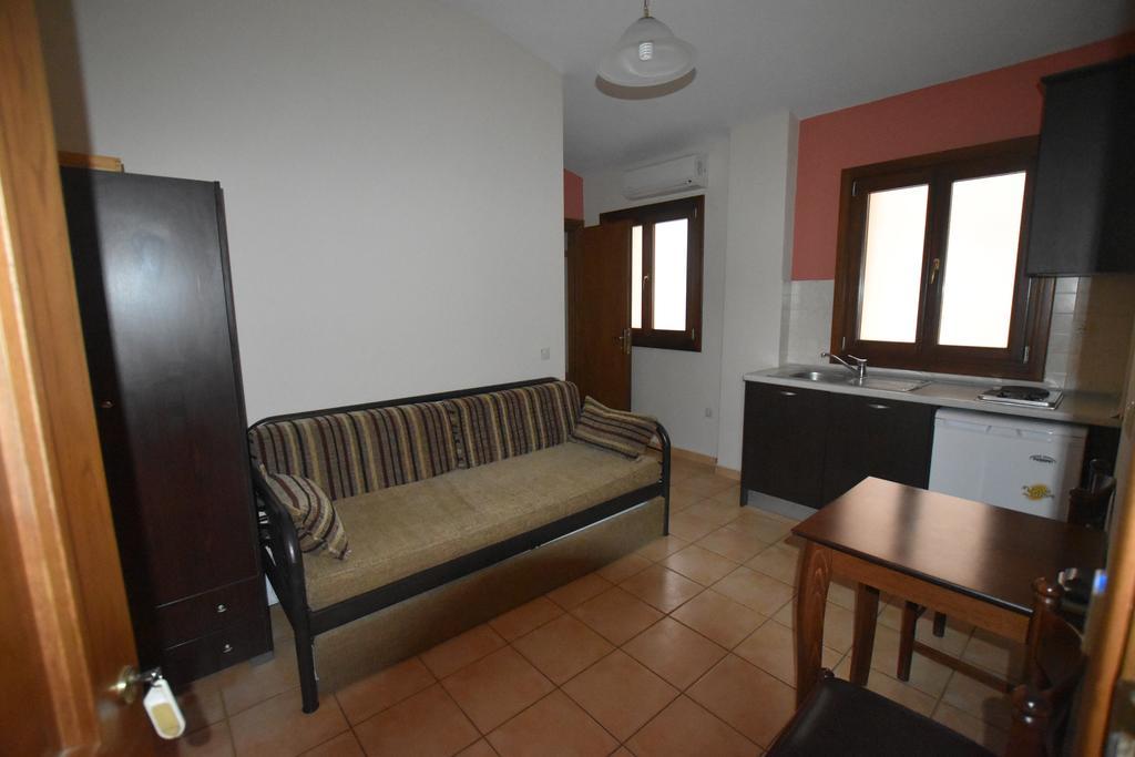 Apartamento Pansion Fani Uranópolis Exterior foto