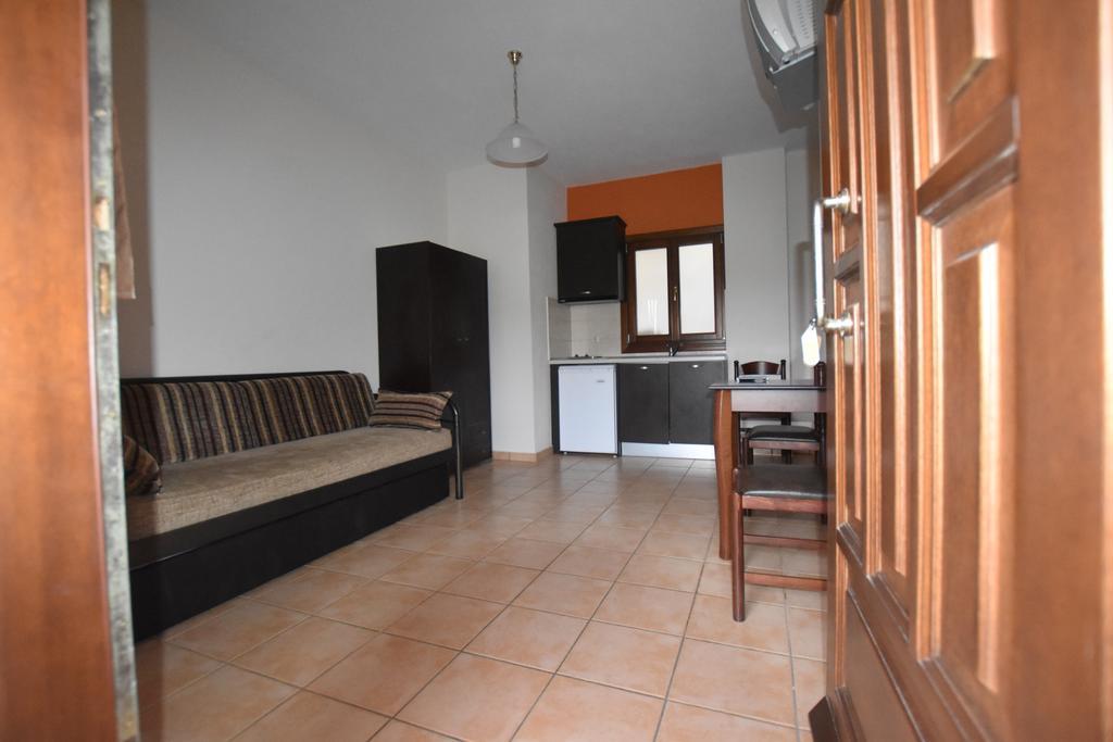 Apartamento Pansion Fani Uranópolis Exterior foto